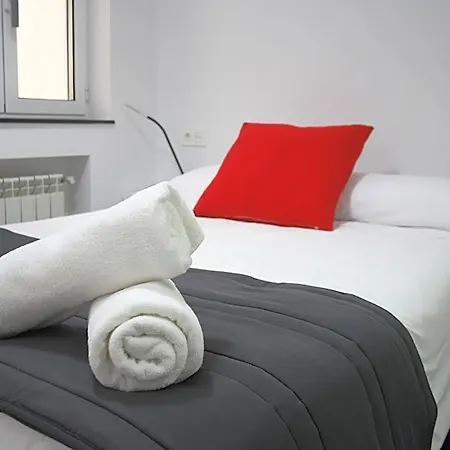Smart-tech Plaza Otel
