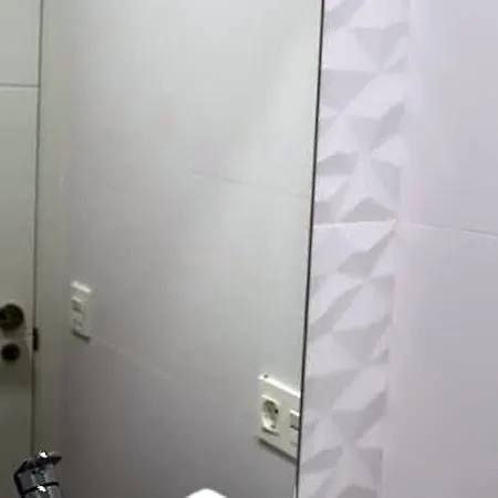 Smart-tech Plaza Otel